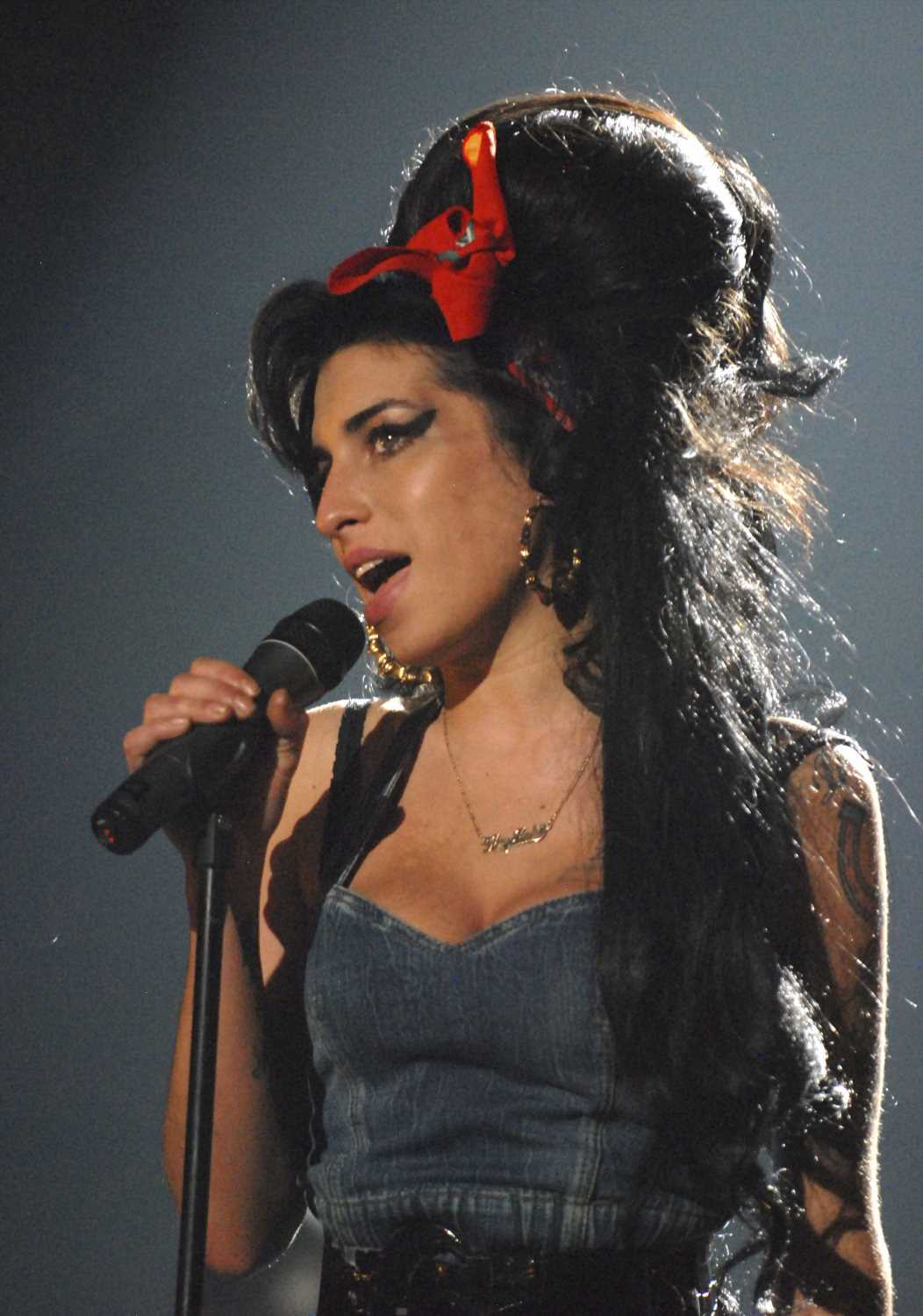 35 frases de Amy Winehouse demoledoras sobre la vida