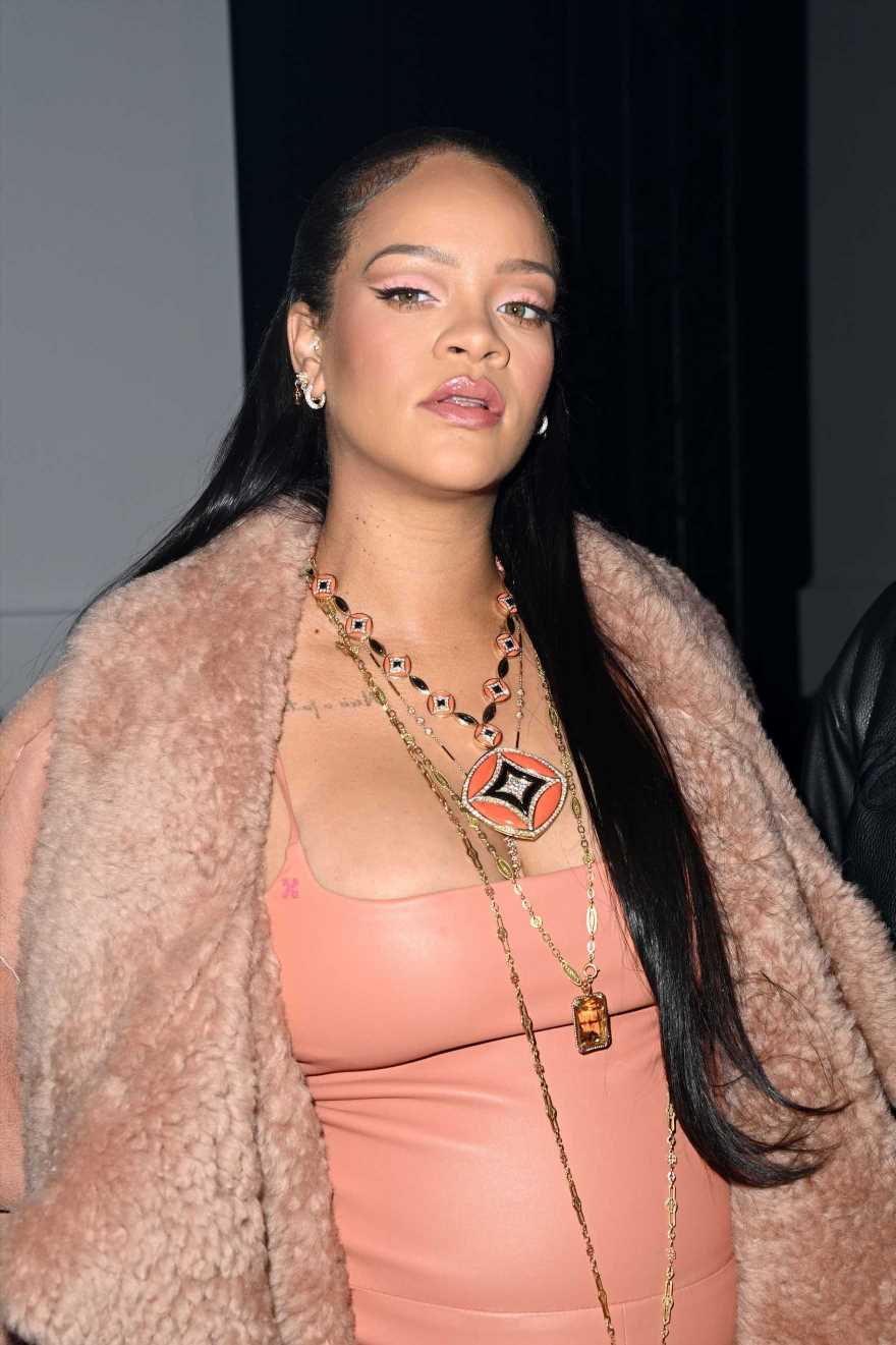 El tinte labial de Rihanna para Fenty que lo resisten todo