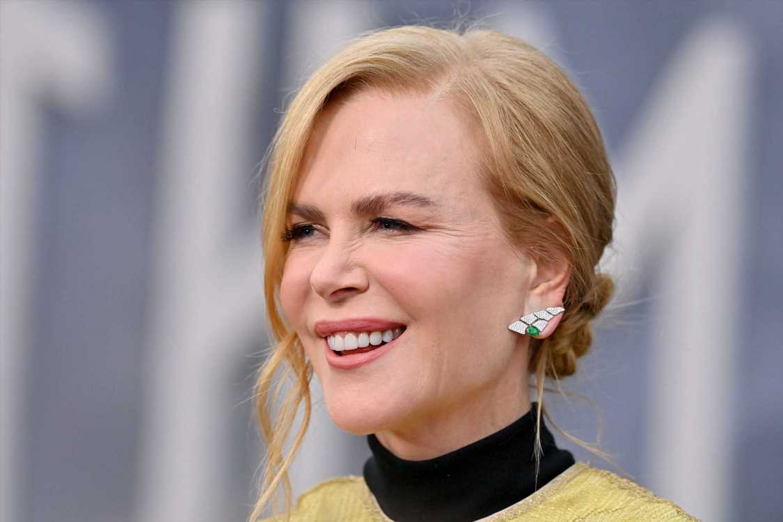 Nicole Kidman sabe cómo llevar los vaqueros anchos para que resulten favorecedores a los 20 y los 50