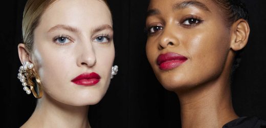 El rojo de labios de Carolina Herrera que más favorece