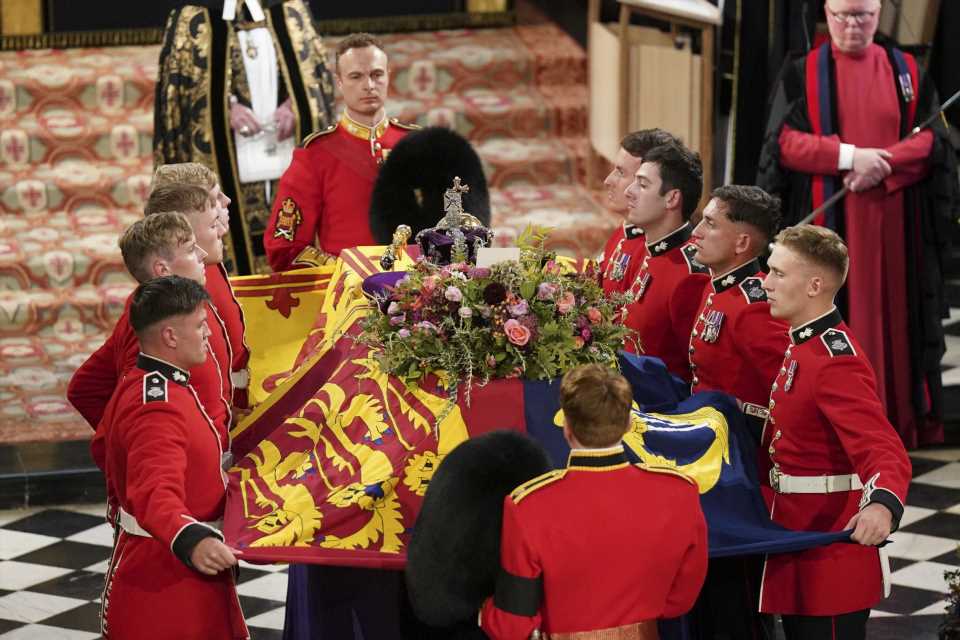 Funeral de la reina Isabel II: Los restos mortales de la monarca ya descansan en Windsor