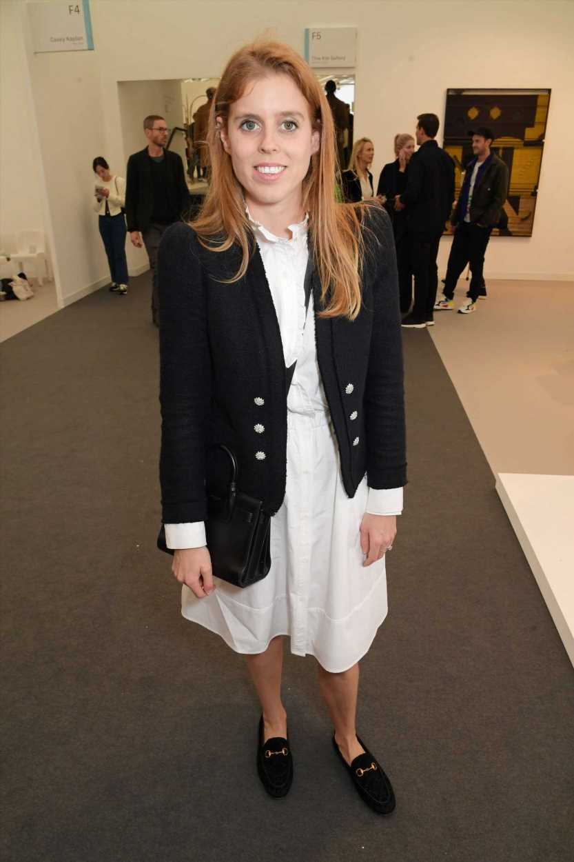 Beatriz de York recupera su chaqueta de Zara más elegante