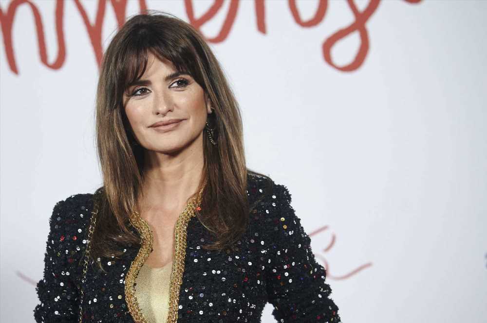 El truco de Penélope Cruz para engrosar sus labios