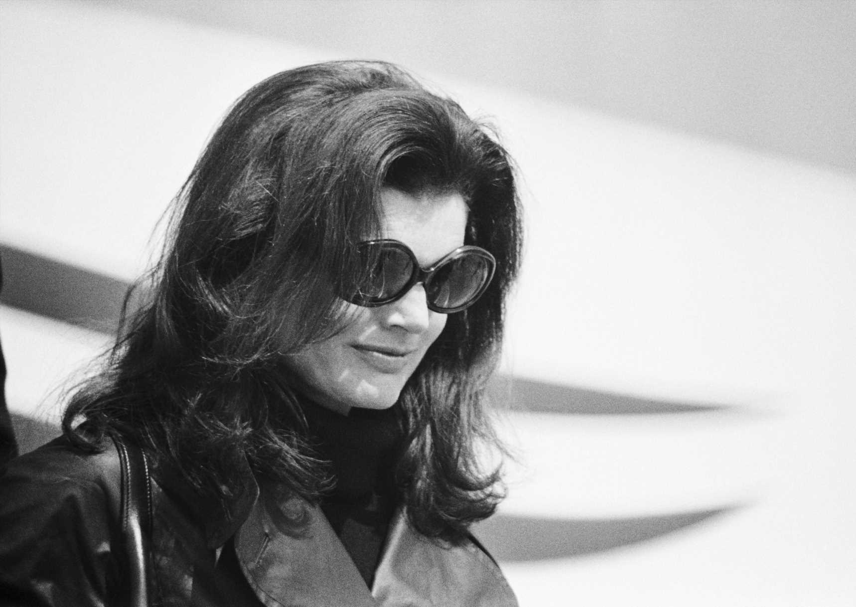 Zara tiene el abrigo que Jackie Kennedy lució en 1966
