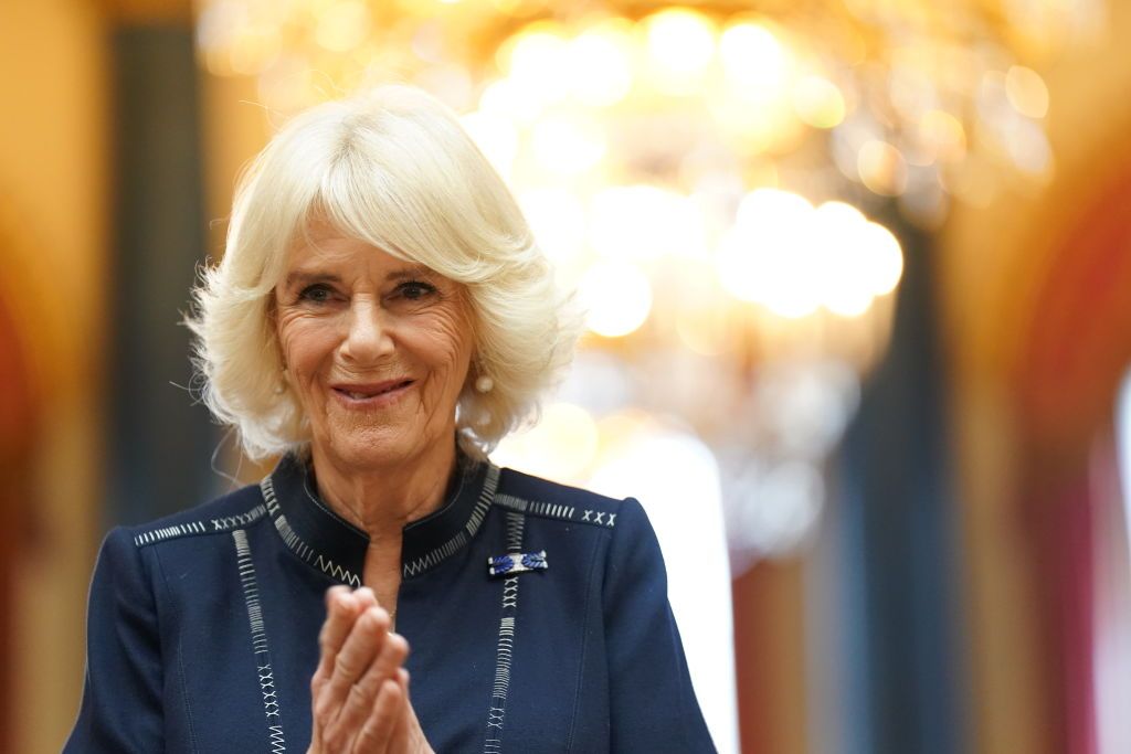 El significativo broche de la reina Camilla con mensaje