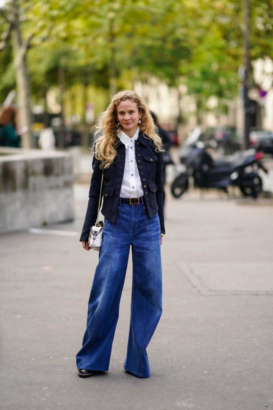 Los pantalones vaqueros de mujer que mejor sientan y aman las francesas