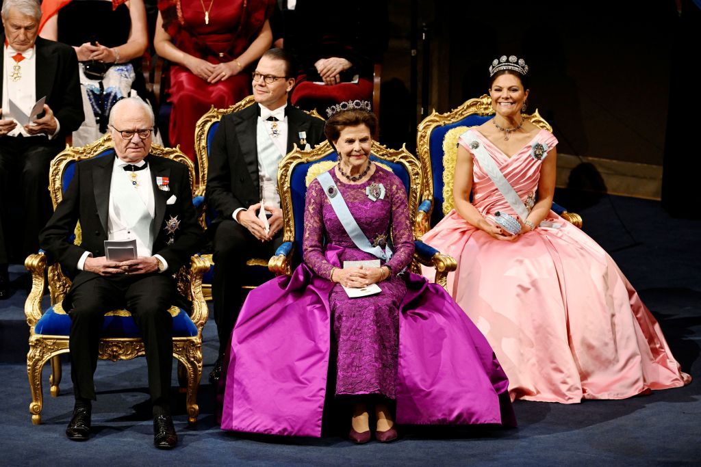 Los looks de Victoria y Sofía de Suecia en los Premios Nobel