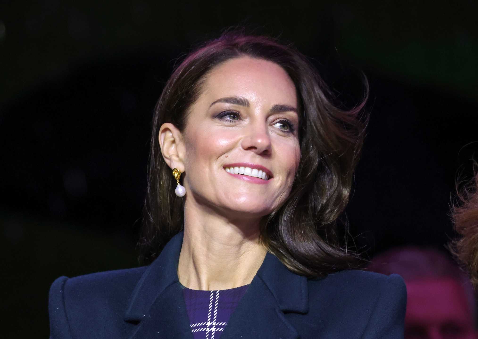 Los pendientes de perlas bonitos y baratos de Kate Middleton