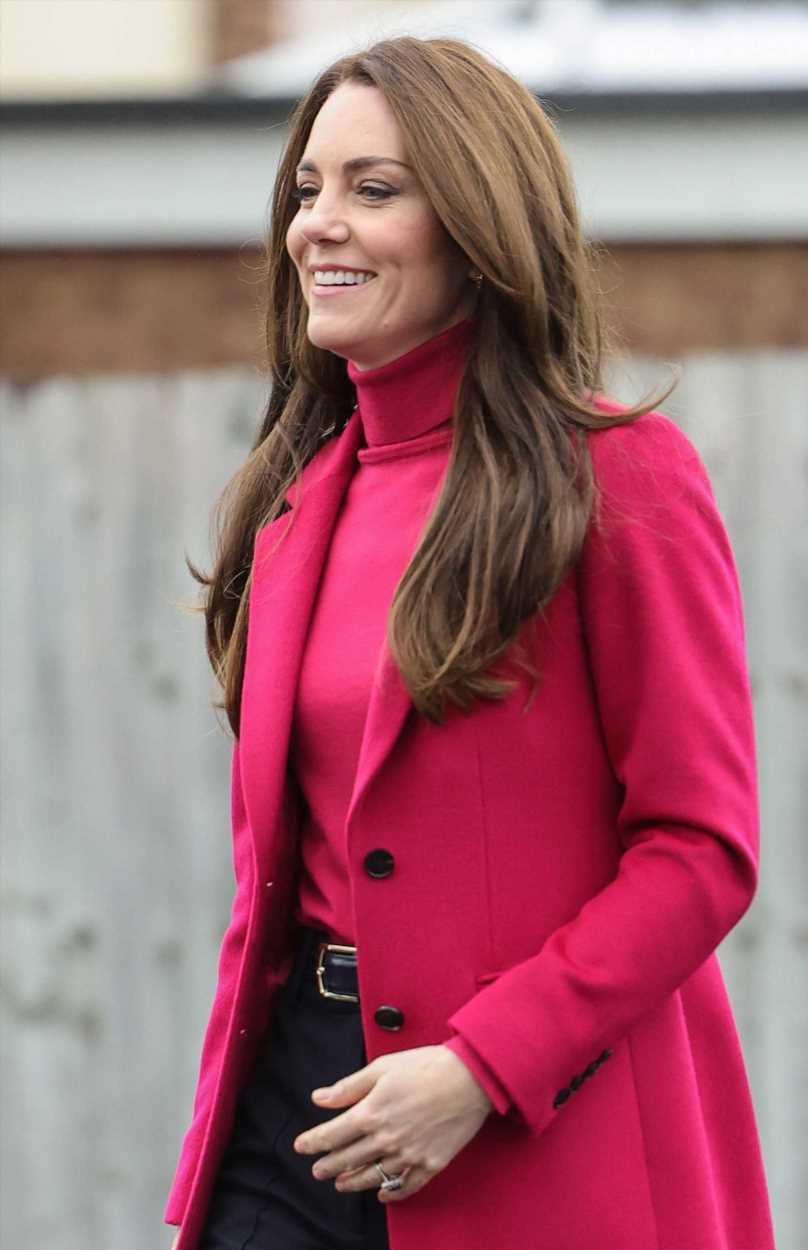 Kate Middleton recupera el abrigo fucsia perfecto