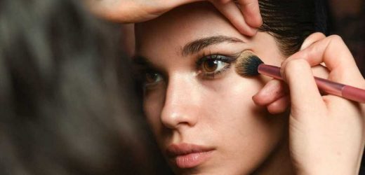 Cómo se pueden rejuvenecer los párpados con el maquillaje