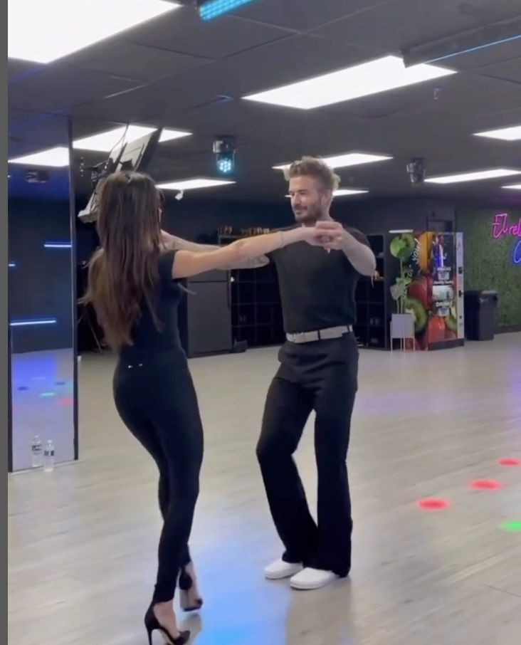 El vídeo de Victoria y David Beckham bailando salsa (bien) que ya se ha hecho viral