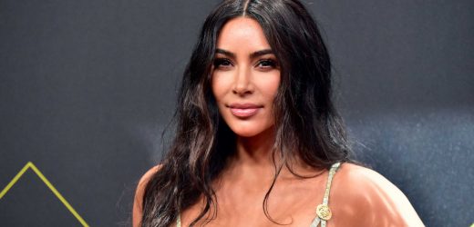 Kim Kardashian presume de abdominales en Instagram