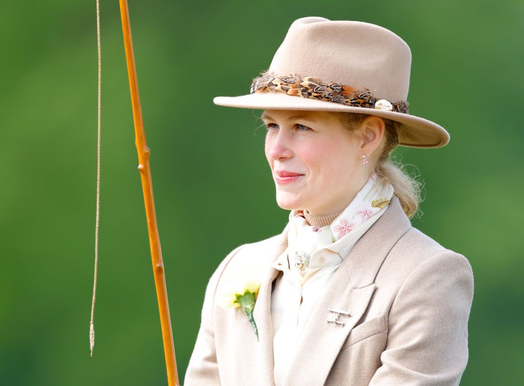 Lady Louise Windsor se rinde a las botas españolas más buscadas (y bonitas)